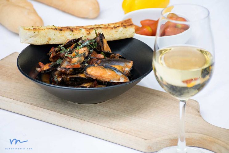 White Wine and Mussel
