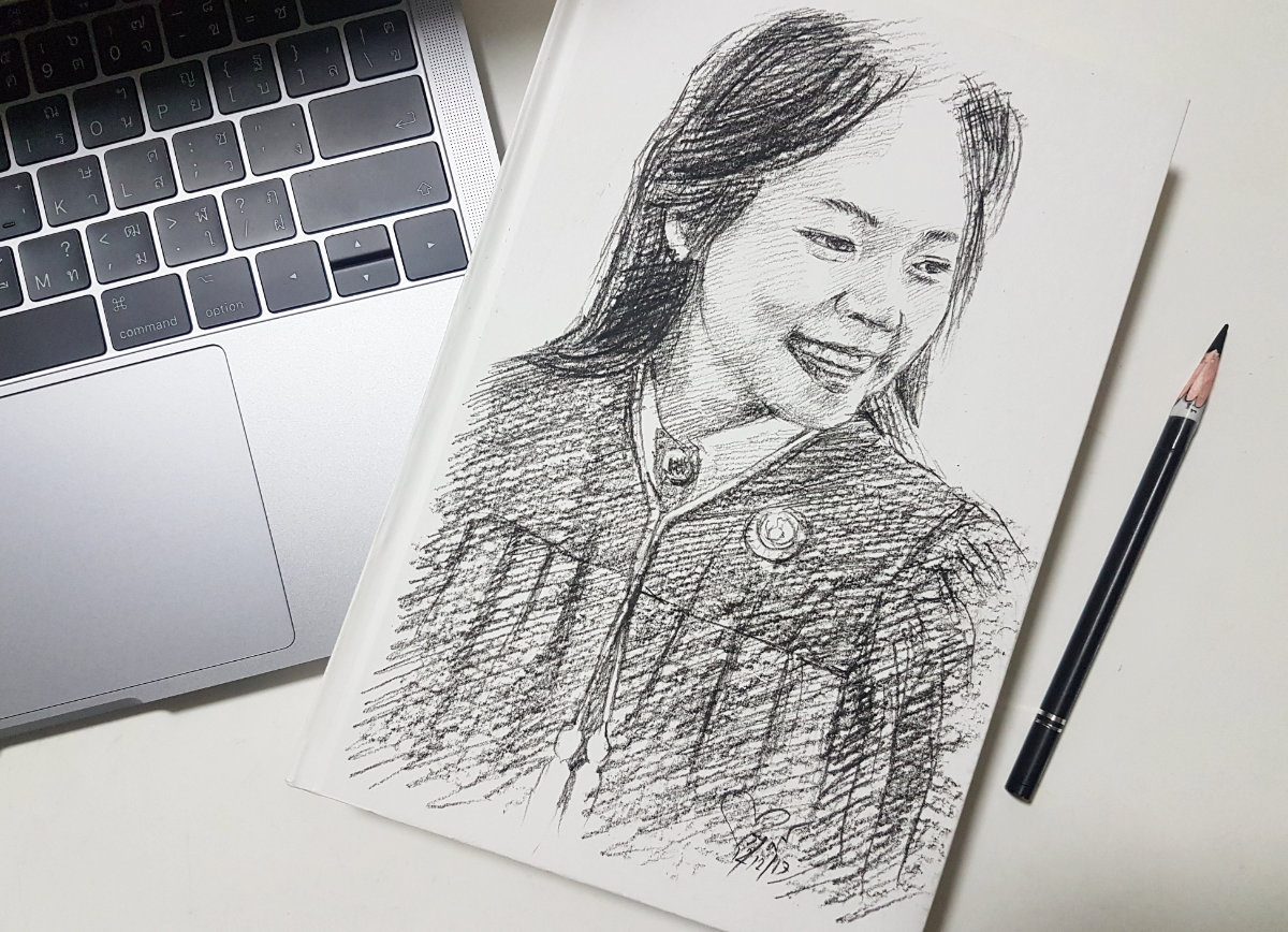 วาดภาพเหมือนสไตล์ลายเส้นดินสอ วาด Drawing ลงบนปกสมุดสำหรับของที่ระลึก